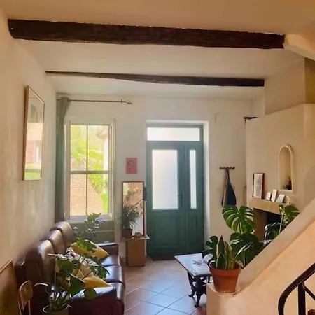 Charming And Humble Village House *